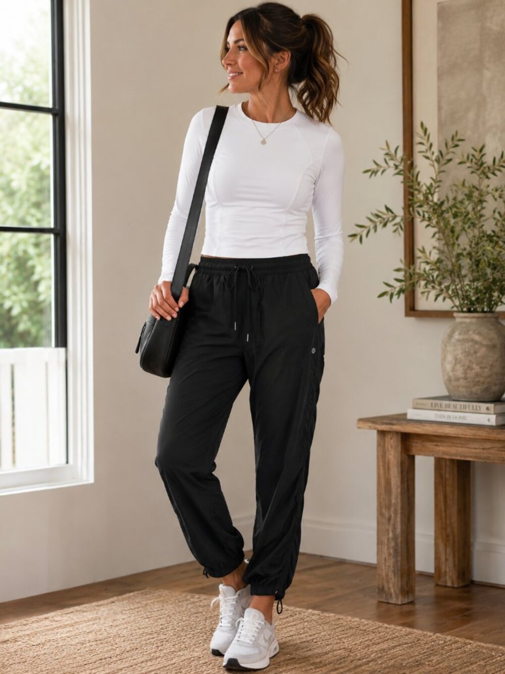 Lululemon Dance Studio Lined Jogger Pants Black Size 8 Lightweight Athletic 1022